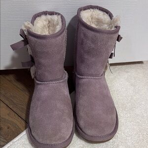 Cozy Purple Suede Boots with Bow Accents